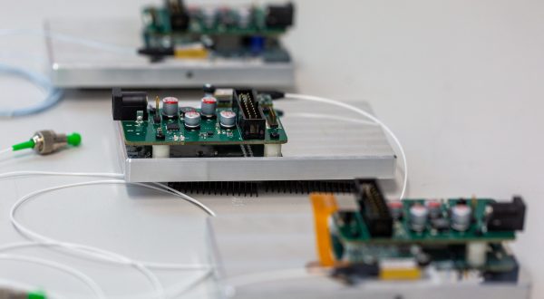 Pilot Photonics scale up devices
